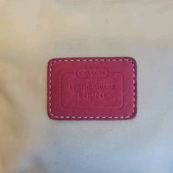White and Pink Vintage Mini Coach Bag - Picture 2 of 11